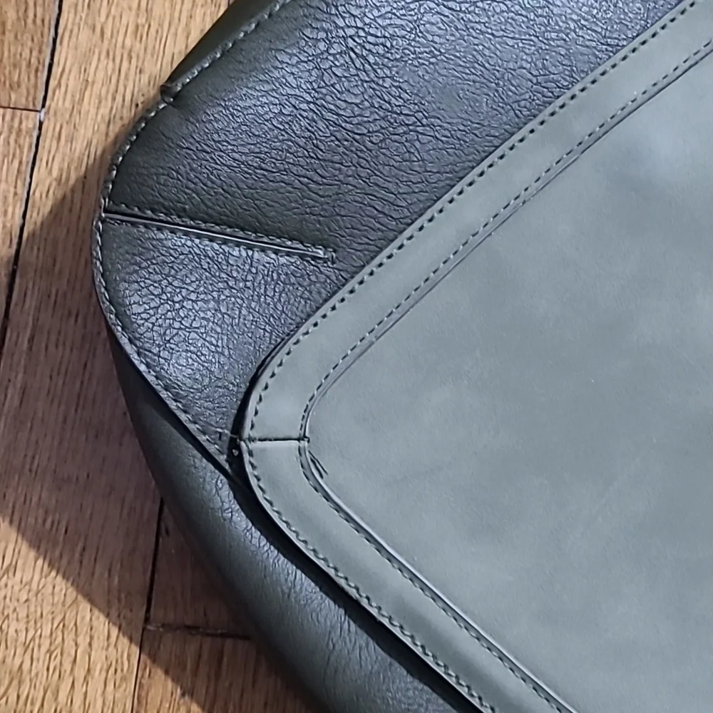 Universal Thread‎ Olive Green Backpack